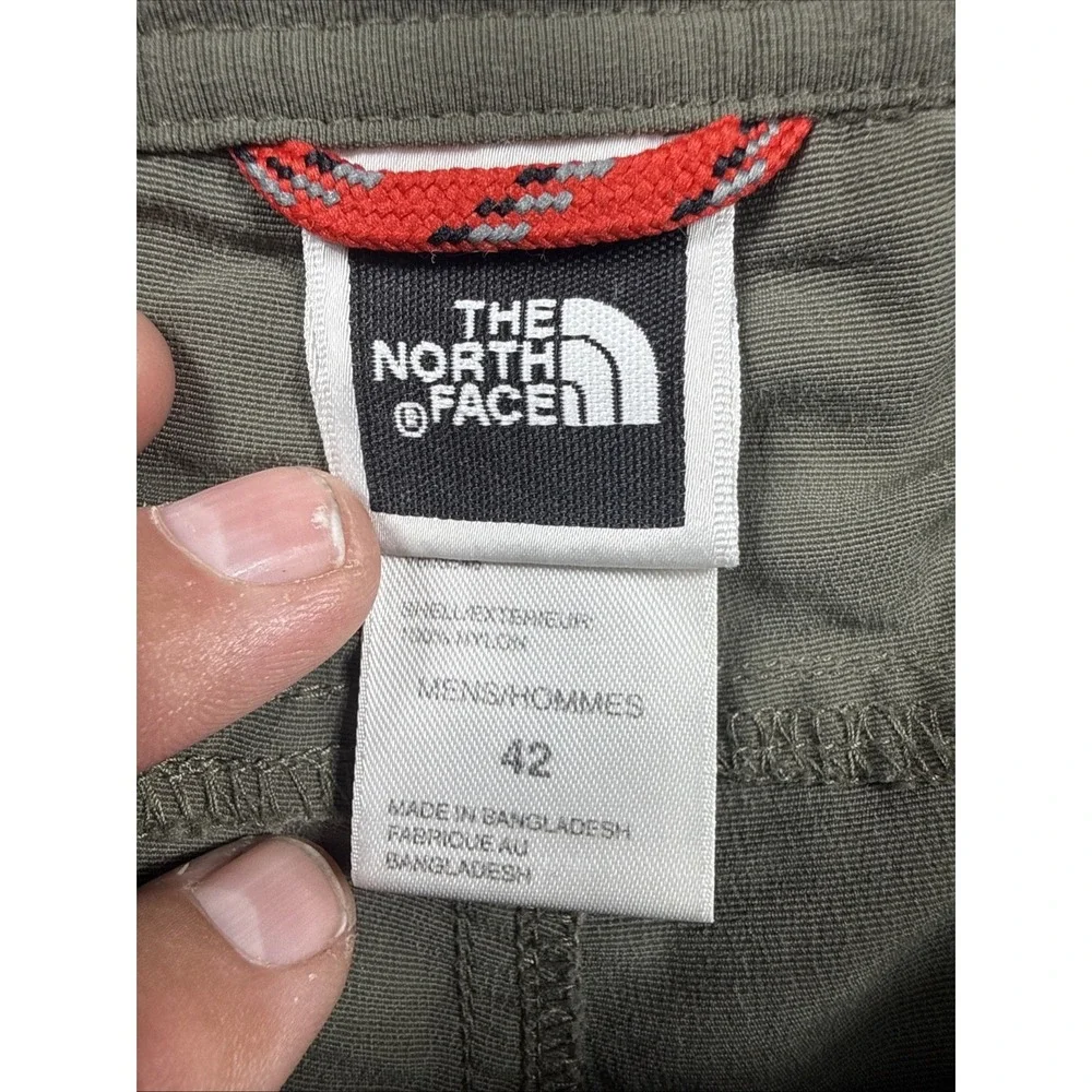 North Face Mens Shorts 42 Nylon Rip Stop Tan Travel Hiking Outdoor Fishing Green